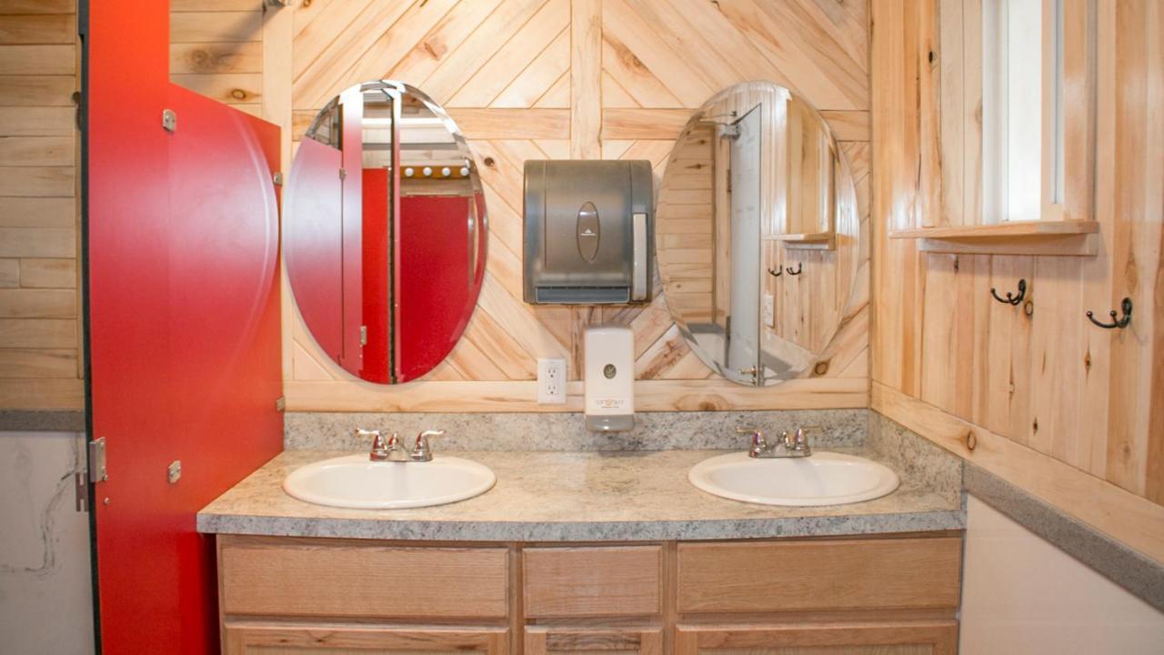 Hôtel Ok Rv Park Glamping Tipi Ok55 à Moab Extérieur photo