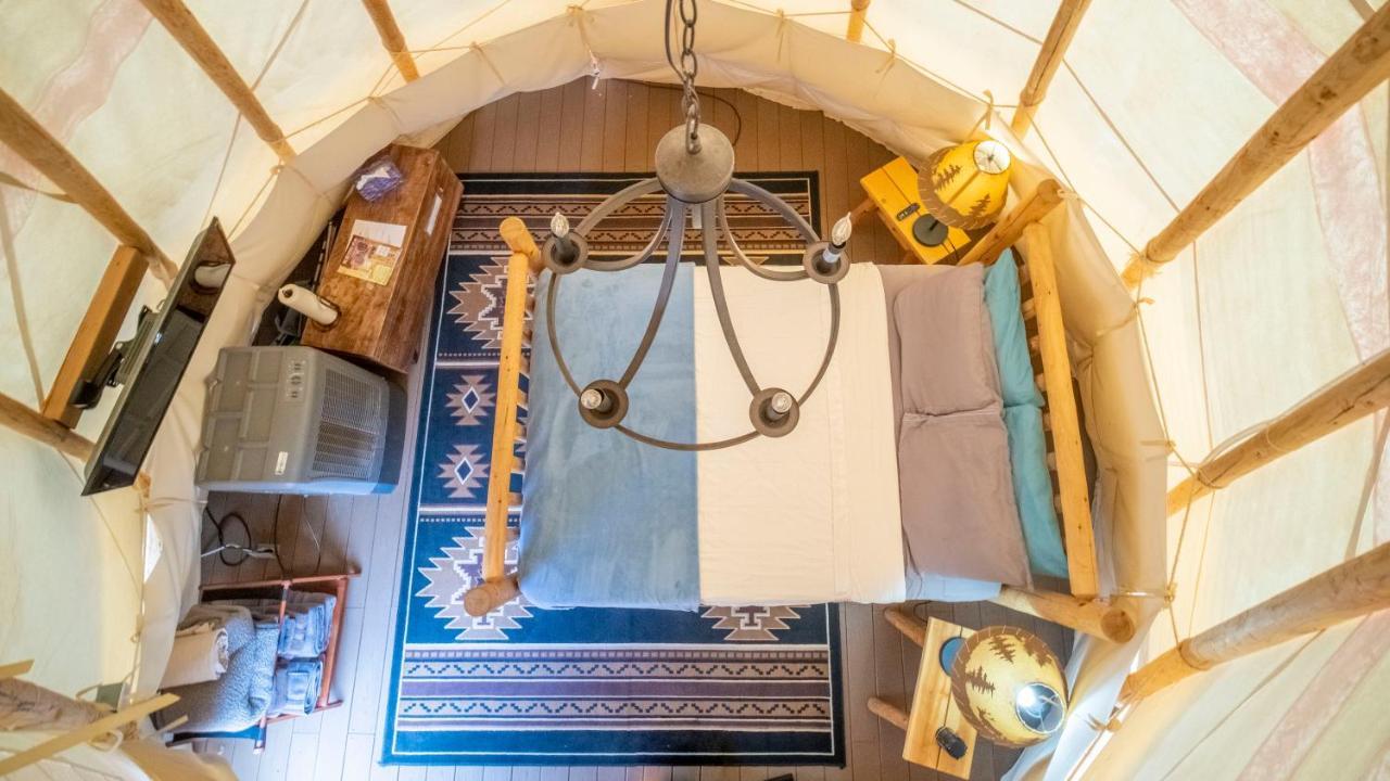 Hôtel Ok Rv Park Glamping Tipi Ok55 à Moab Extérieur photo