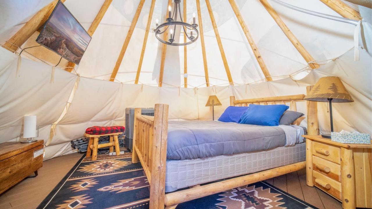 Hôtel Ok Rv Park Glamping Tipi Ok55 à Moab Extérieur photo