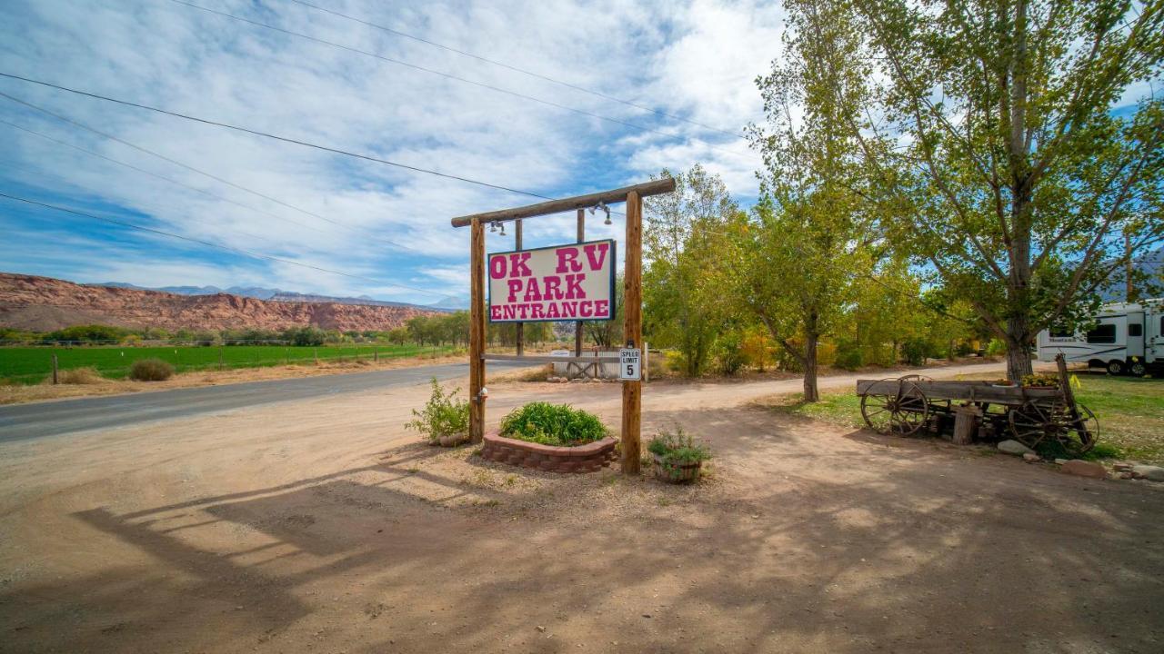 Hôtel Ok Rv Park Glamping Tipi Ok55 à Moab Extérieur photo
