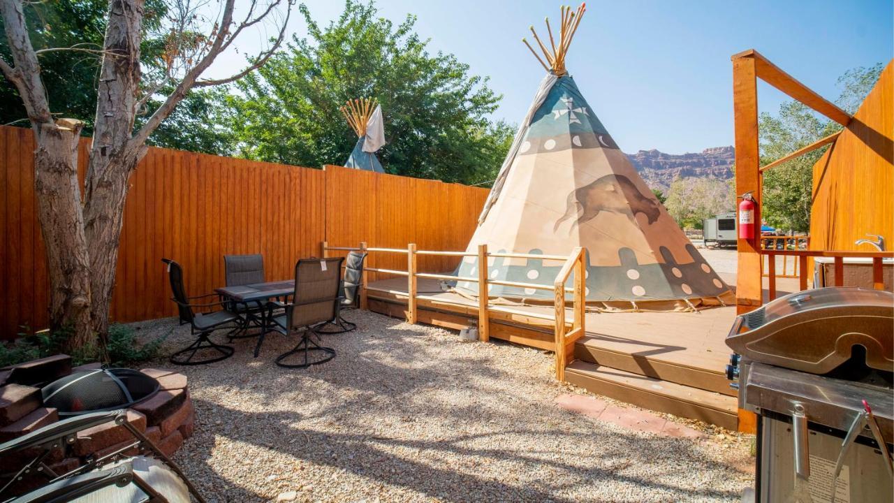 Hôtel Ok Rv Park Glamping Tipi Ok55 à Moab Extérieur photo